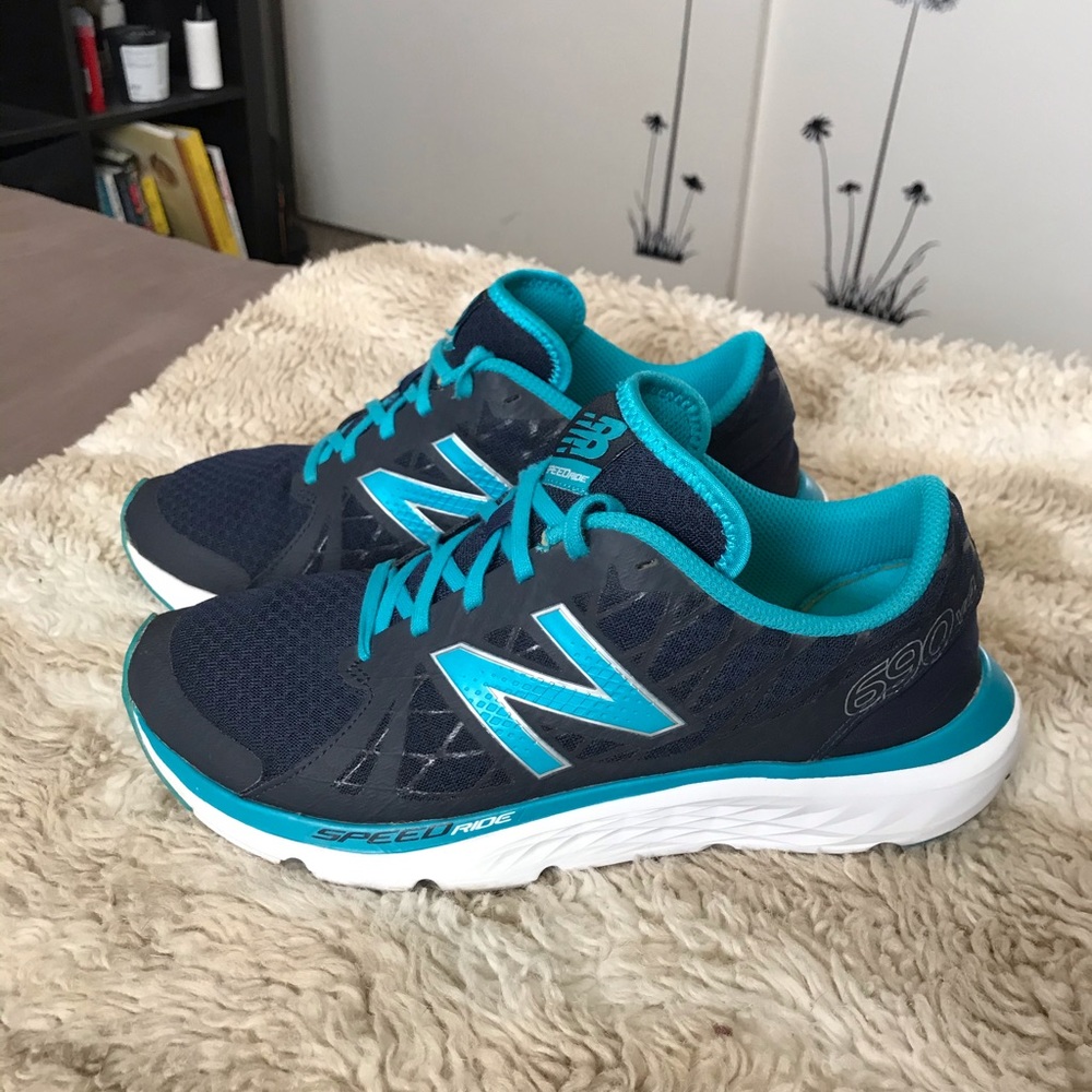 Womens New Balance 690v4 Speed Ride